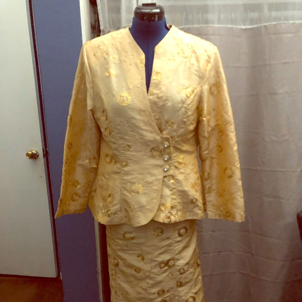 3 K Fashions 2 Piece Large jacket and skirt set